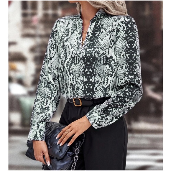 Luxe Snakeskin Print Work Office Blouse - Picture 3 of 5